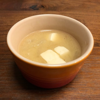 茅乃舎のだしを丸ごと！大根と豆腐の味噌汁